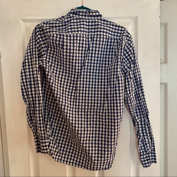 NEVER WORN J. Crew Button-Up shirt!!! Size small! - Picture 2 of 4